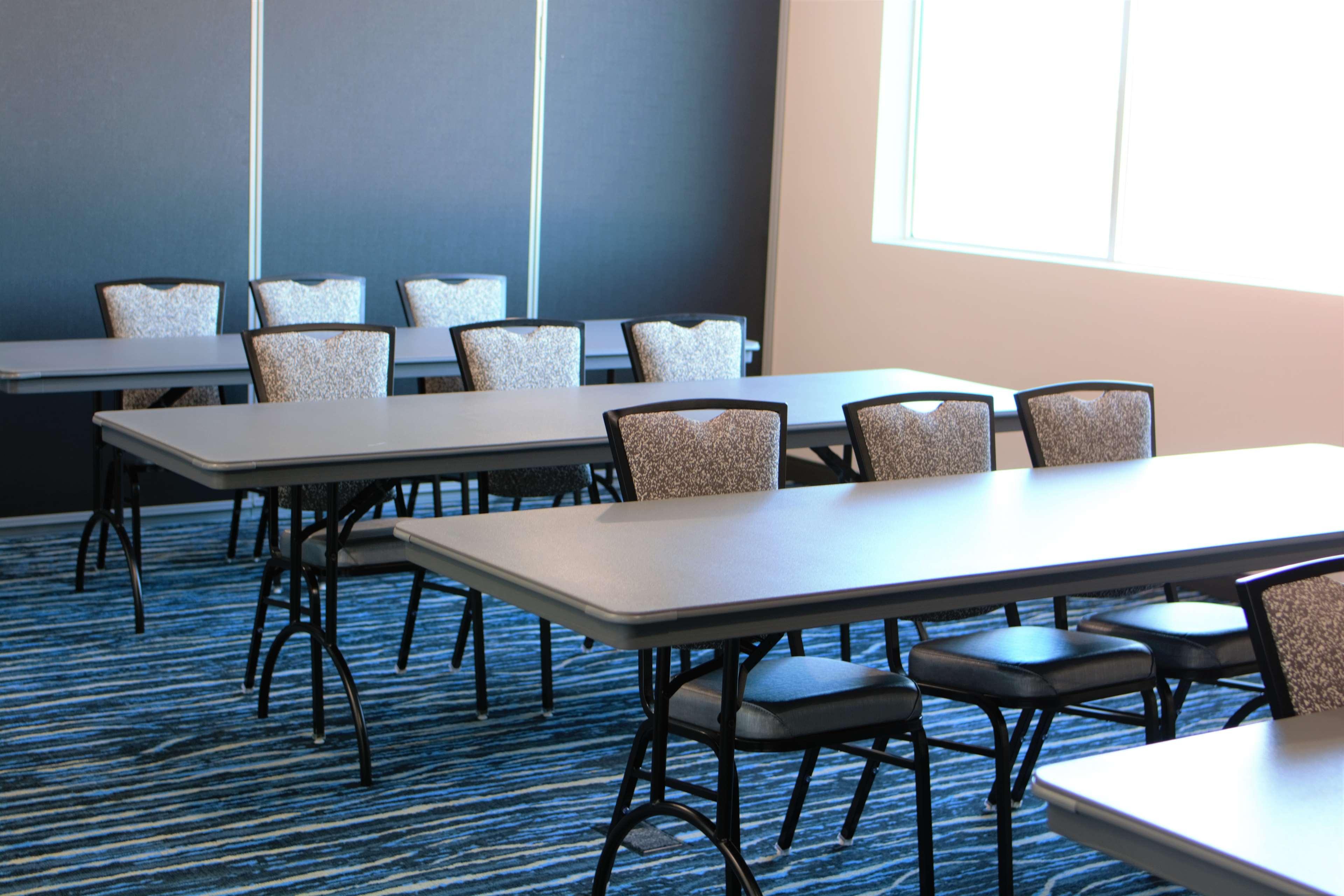 Glo Best Western Dawley Farms In Sioux Falls Buitenkant foto